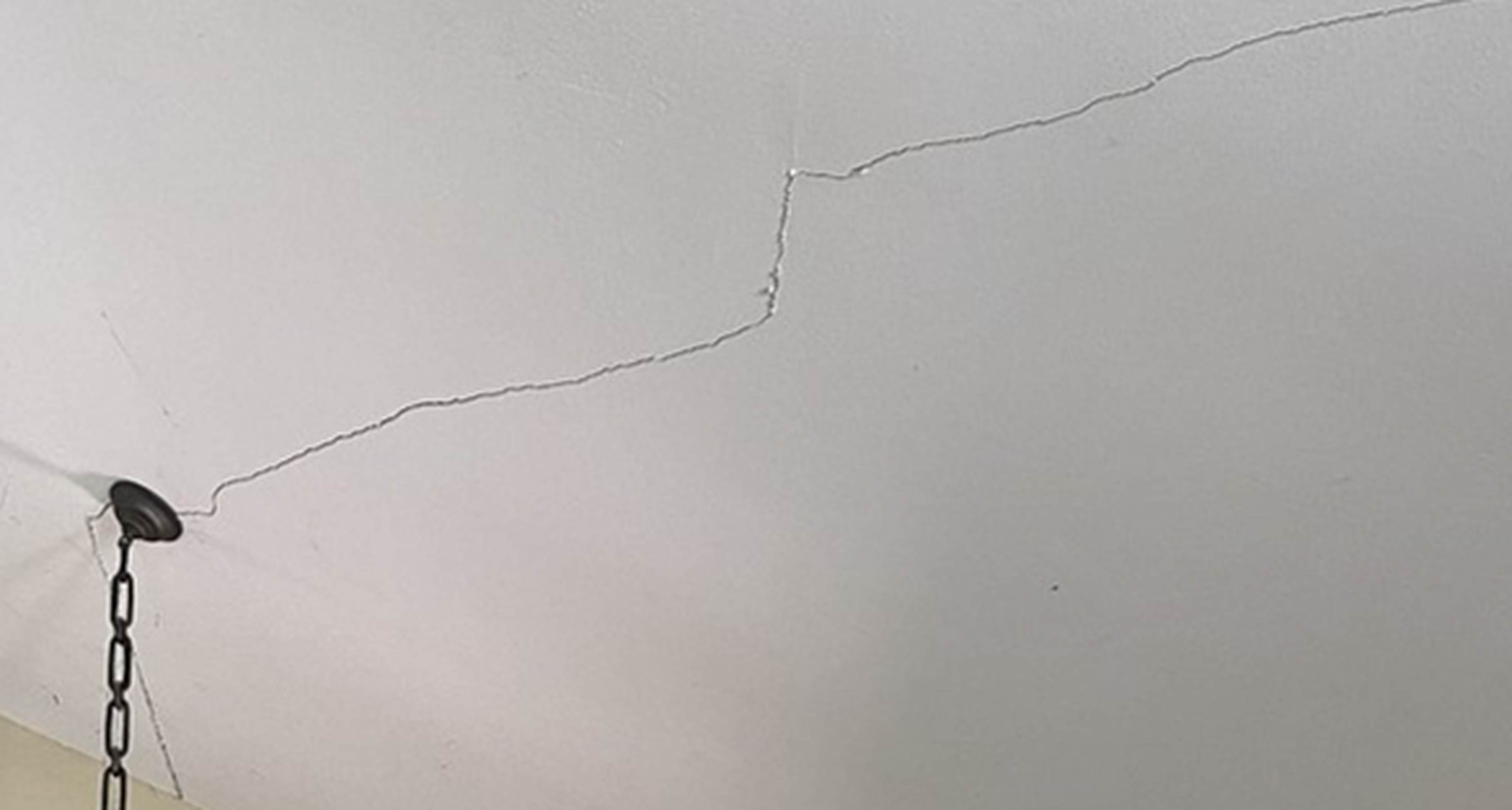How to Fix Ceiling Cracks? (Patch-&-Paint & Foundation Repair)