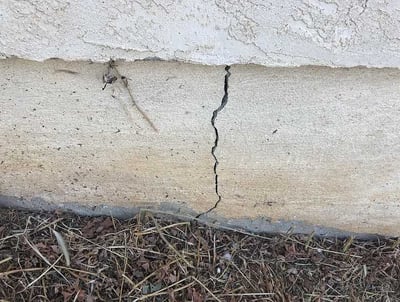 Footing Crack (Dalinghaus)