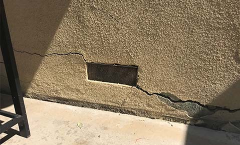 fixing foundation cracks from the outside