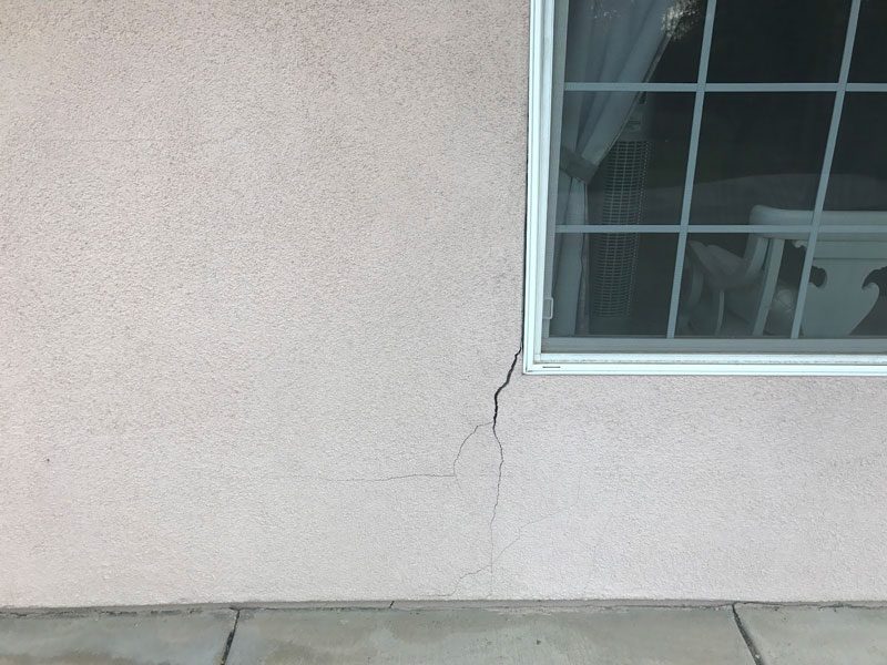Is it safe to live in a house with foundation issues? This article will tell if you can stay put or if you need to pack your bags and leave immediately.