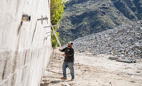 Retaining wall vs pony wall