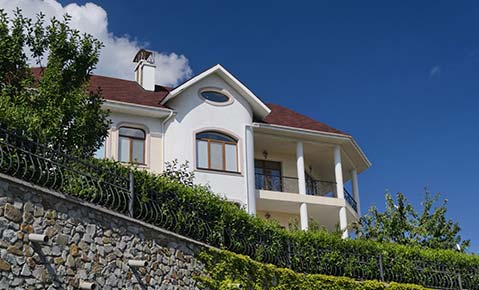 How to build retaining wall on slope